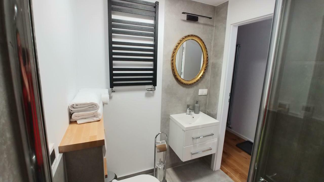 Apartament Bukowy Las Zachelmie  Εξωτερικό φωτογραφία